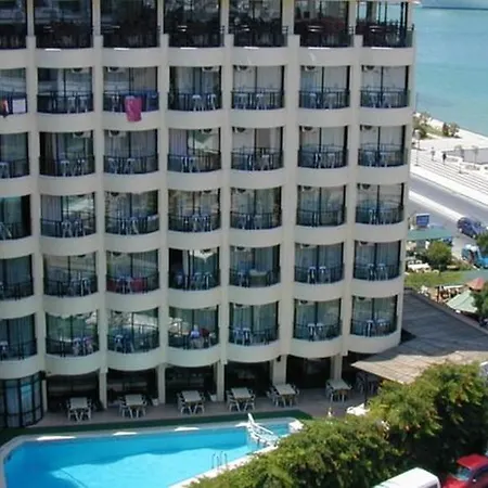 Hotel Ozcelik Kusadasi
