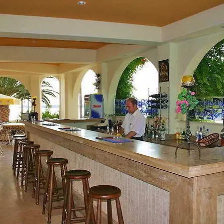 Ozcelik Hotel 4*