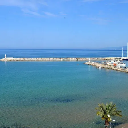 Ozcelik Hotel Kusadasi