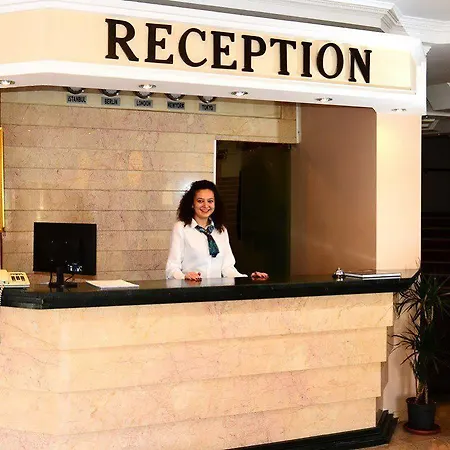 Hotel Ozcelik Kusadasi